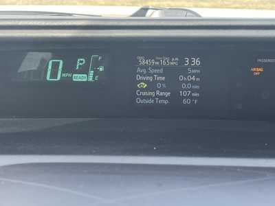 2013 Toyota Prius, $11500. Photo 5