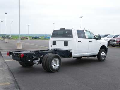 2025 RAM 3500 Crew Cab, $64155. Photo 2