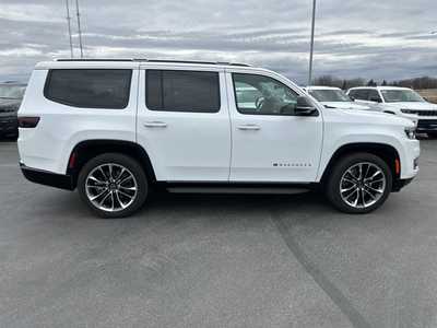 2023 Jeep Wagoneer, $54500. Photo 2