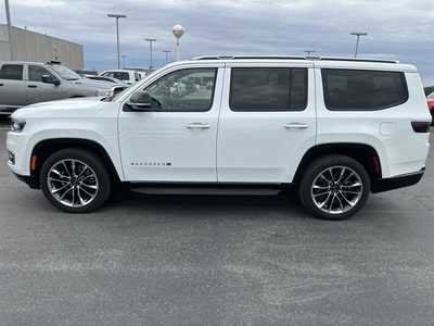 2023 Jeep Wagoneer, $54500. Photo 6