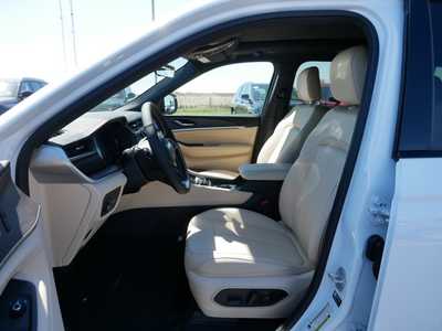 2025 Jeep Grand Cherokee L, $47361. Photo 5