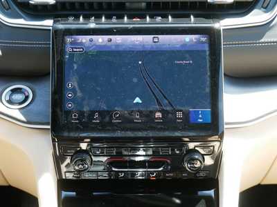 2025 Jeep Grand Cherokee L, $47361. Photo 9