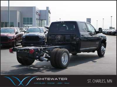2025 RAM 3500 Crew Cab, $71341. Photo 1
