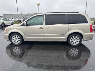 2016 Chrysler Town & Country, $12500. Photo 8