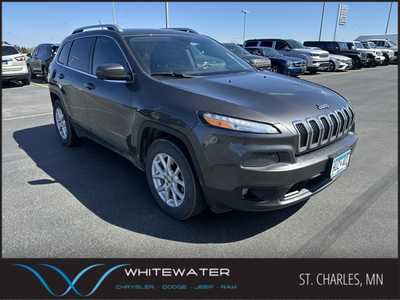 2016 Jeep Cherokee, $11000. Photo 1