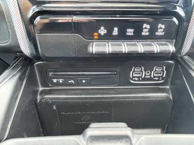 2019 RAM 1500 Crew Cab, $33500. Photo 10