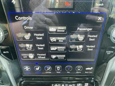 2019 RAM 1500 Crew Cab, $33500. Photo 9
