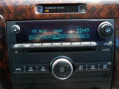 2013 Chevrolet Impala, $7500. Photo 7