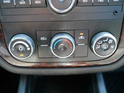 2013 Chevrolet Impala, $7500. Photo 8