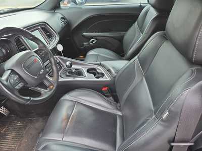 2016 Dodge Challenger, $25500. Photo 3
