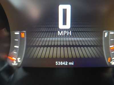 2016 Dodge Challenger, $25500. Photo 4