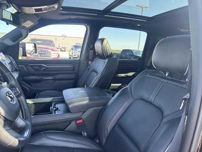 2023 RAM 1500 Crew Cab, $56000. Photo 5
