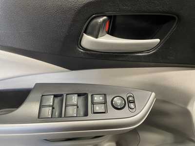 2012 Honda CR-V, $9000. Photo 6