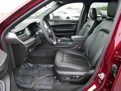 2025 Jeep Grand Cherokee L, $52110. Photo 5