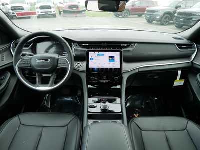 2025 Jeep Grand Cherokee L, $52110. Photo 8