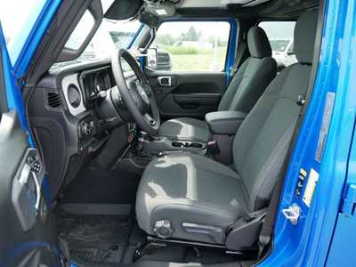2025 Jeep Wrangler, $56172. Photo 5