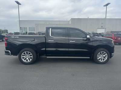 2021 Chevrolet 1500 Crew Cab, $49000. Photo 2