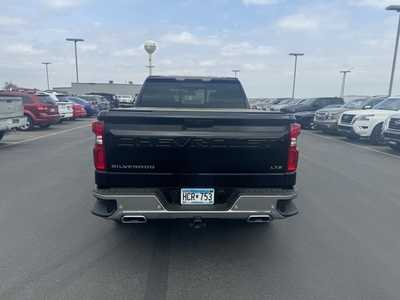 2021 Chevrolet 1500 Crew Cab, $49000. Photo 4