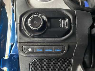 2024 Jeep Wrangler, $43000. Photo 7