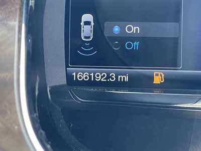 2015 Ford Taurus, $7500. Photo 8