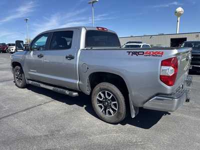 2019 Toyota Tundra Crew Cab, $38500. Photo 12