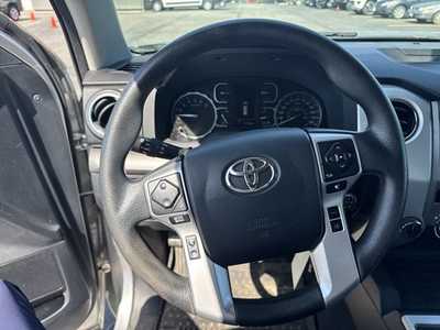 2019 Toyota Tundra Crew Cab, $38500. Photo 5