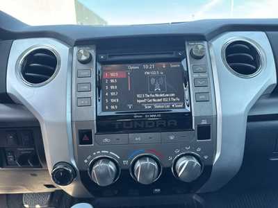 2019 Toyota Tundra Crew Cab, $38500. Photo 6