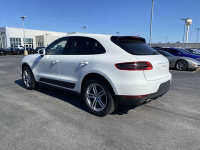 2015 Porsche Macan, $15500. Photo 9