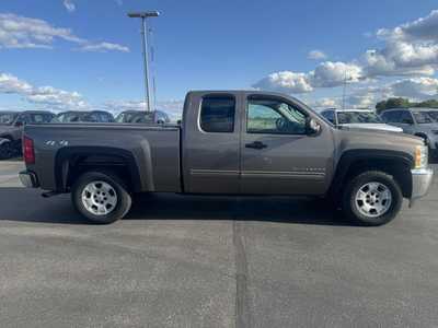 2012 Chevrolet 1500 Ext Cab, $15000. Photo 3