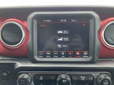 2022 Jeep Wrangler Unlimited, $37500. Photo 6