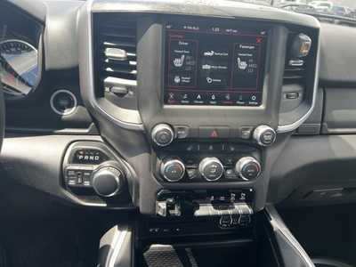 2019 RAM 1500 Crew Cab, $31500. Photo 5