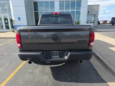 2020 RAM 1500 Ext Cab, $25000. Photo 6