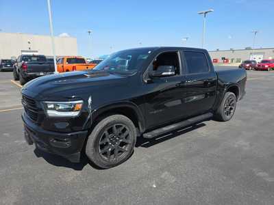2020 RAM 1500 Crew Cab, $36000. Photo 2