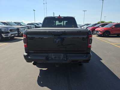 2020 RAM 1500 Crew Cab, $36000. Photo 5