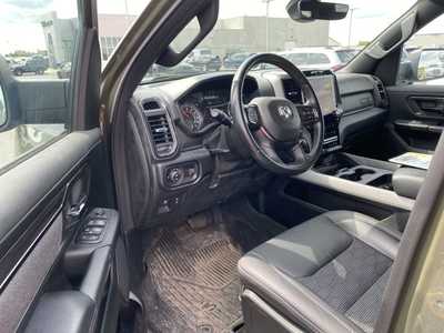 2021 RAM 1500 Crew Cab, $36500. Photo 5