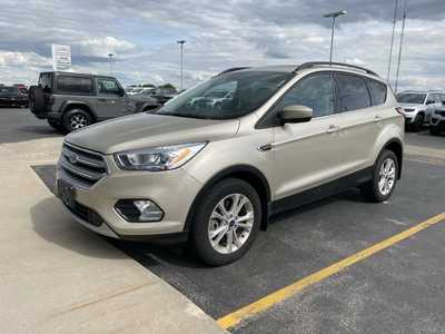 2017 Ford Escape, $16000. Photo 2