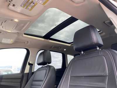 2017 Ford Escape, $16000. Photo 4