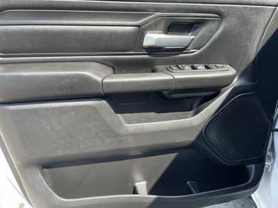 2023 RAM 1500 Crew Cab, $27500. Photo 5