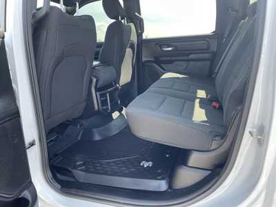 2023 RAM 1500 Crew Cab, $27500. Photo 8
