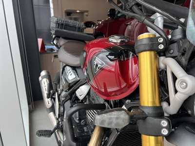 2024 Triumph 400X, $6000. Photo 8