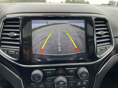 2019 Jeep Grand Cherokee, $23500. Photo 9