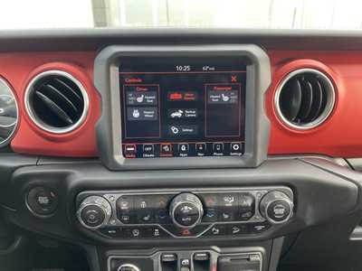 2021 Jeep Wrangler Unlimited, $38500. Photo 7