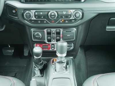 2025 Jeep Gladiator, $55361. Photo 10