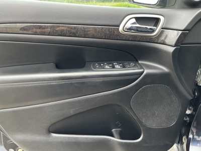 2011 Jeep Grand Cherokee, $6992. Photo 12