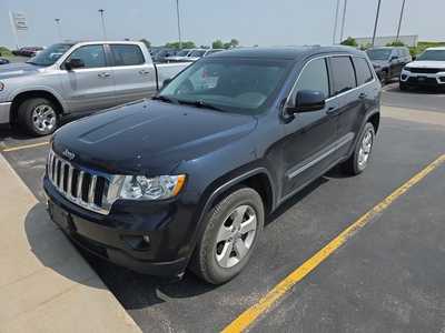 2011 Jeep Grand Cherokee, $8000. Photo 2