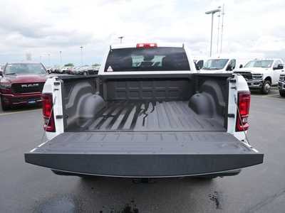 2025 RAM 2500 Crew Cab, $55378. Photo 4
