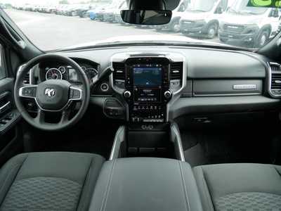 2025 RAM 2500 Crew Cab, $55378. Photo 8