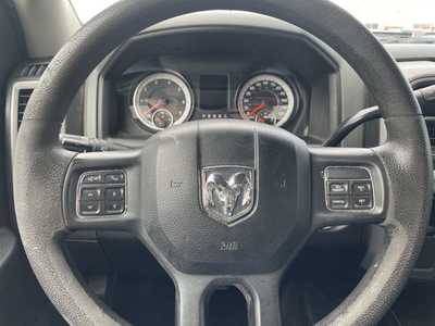 2016 RAM 2500 Crew Cab, $18000. Photo 9
