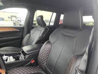 2022 Jeep Grand Cherokee, $45000. Photo 11