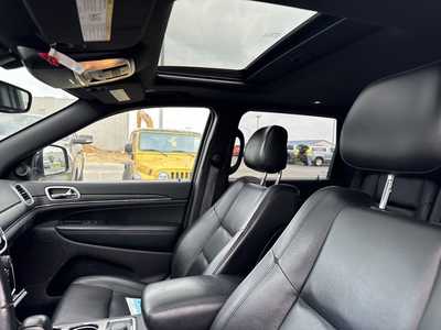 2019 Jeep Grand Cherokee, $23000. Photo 12